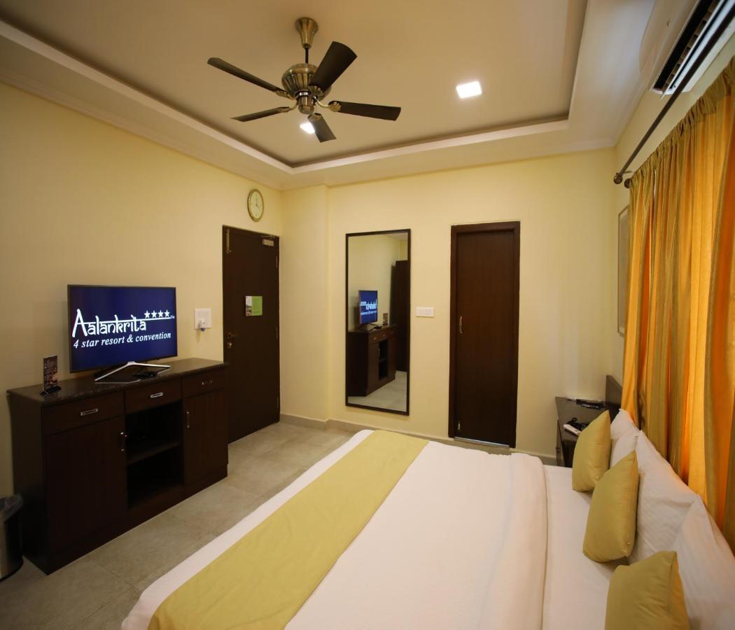 Aalankrita Resort & Convention Secunderabad Экстерьер фото