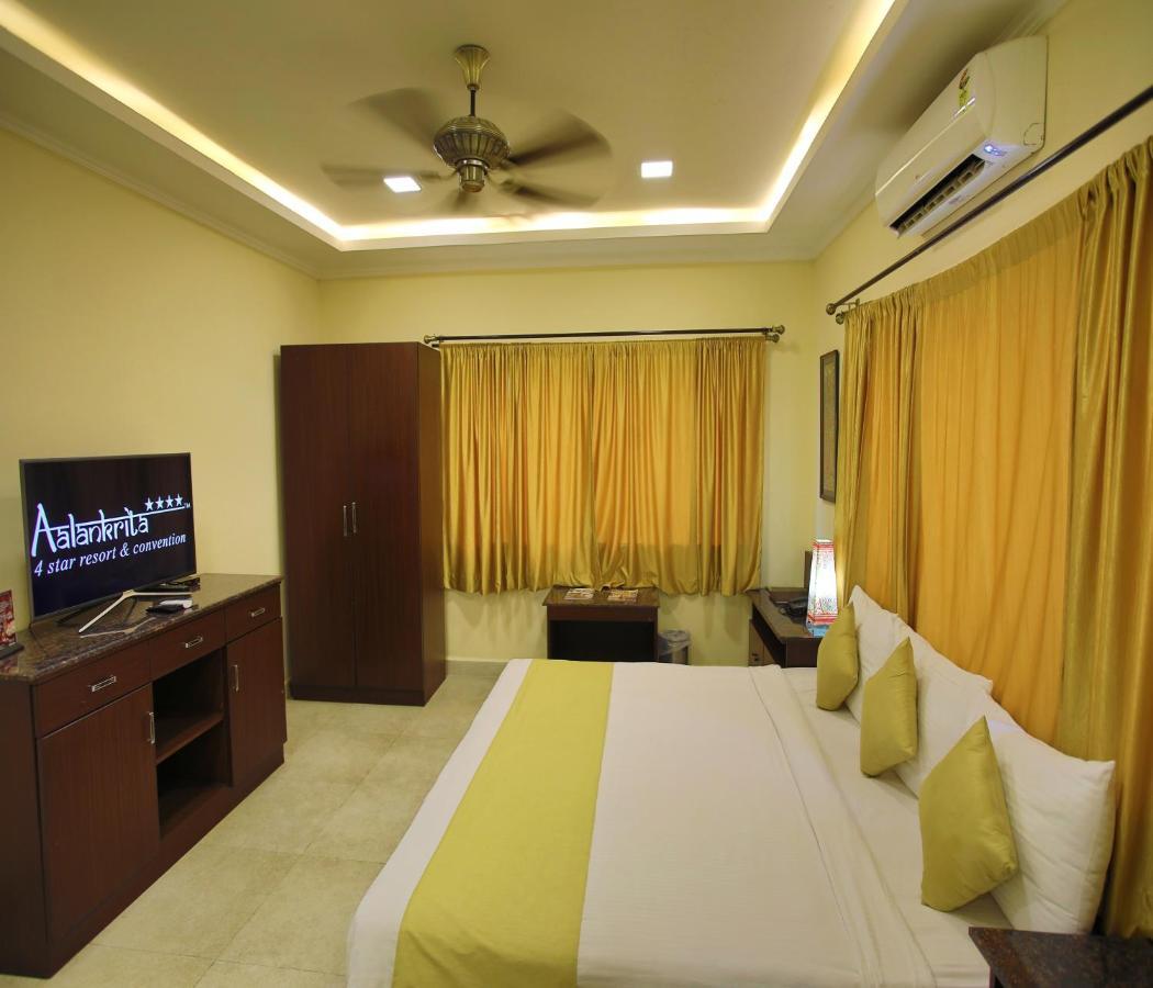 Aalankrita Resort & Convention Secunderabad Экстерьер фото