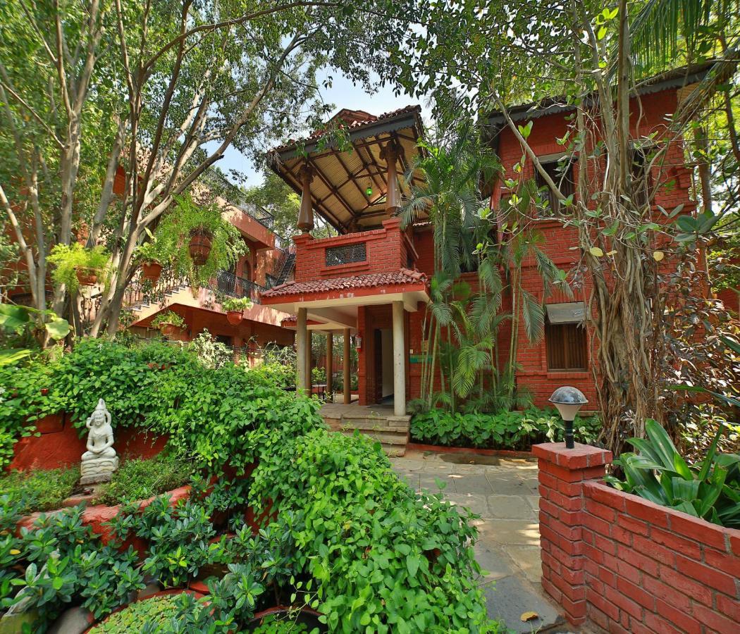 Aalankrita Resort & Convention Secunderabad Экстерьер фото
